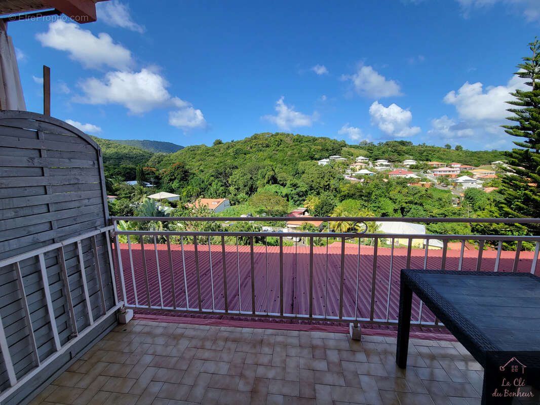 Appartement à LES TROIS-ILETS