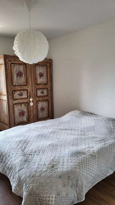 Appartement à PONT-DE-VEYLE
