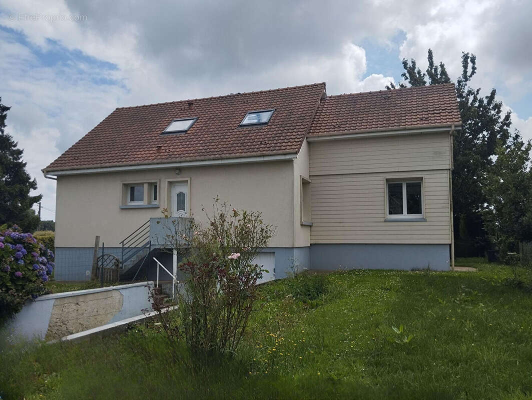 Maison  7 pièce(s) 128.37 m2 - photo 2