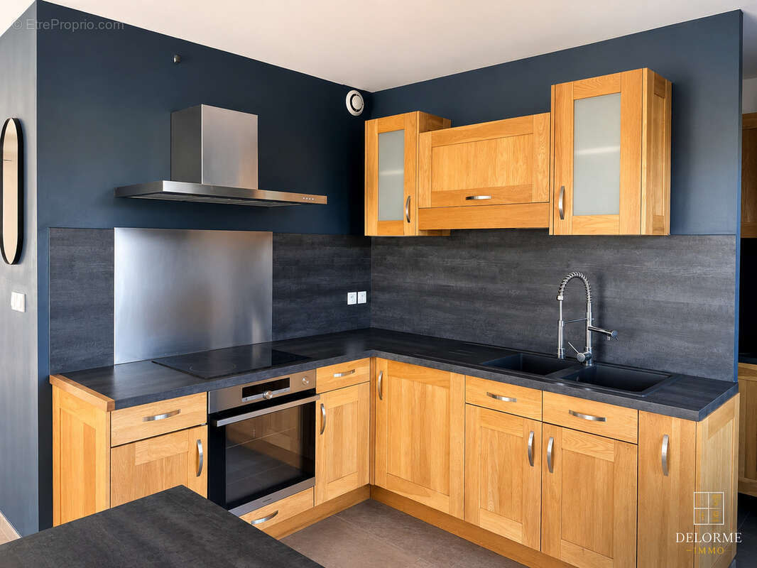 Duplex lumineux de 97 m2 avec jardin, sans vis-à-vis et 2 stationnements - photo 7