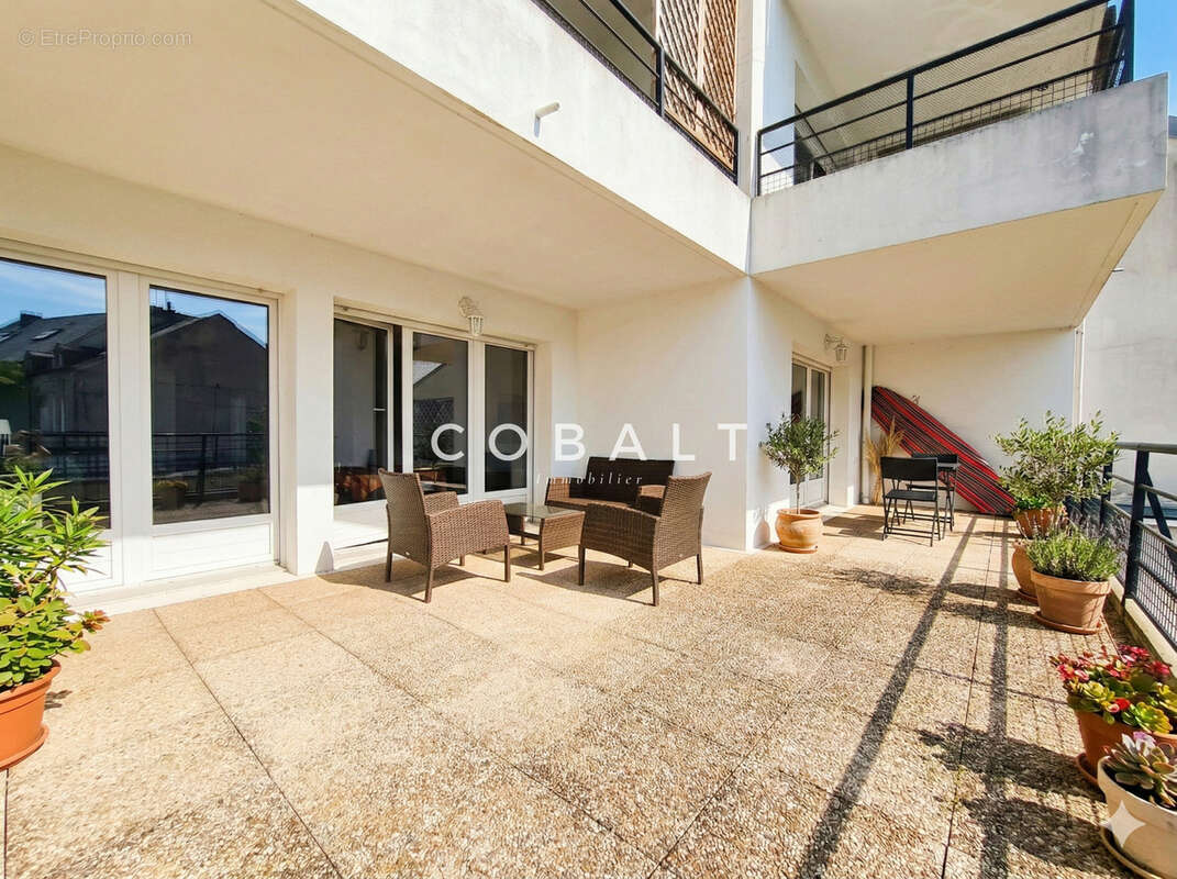 Appartement T4 avec terrasse - photo 3