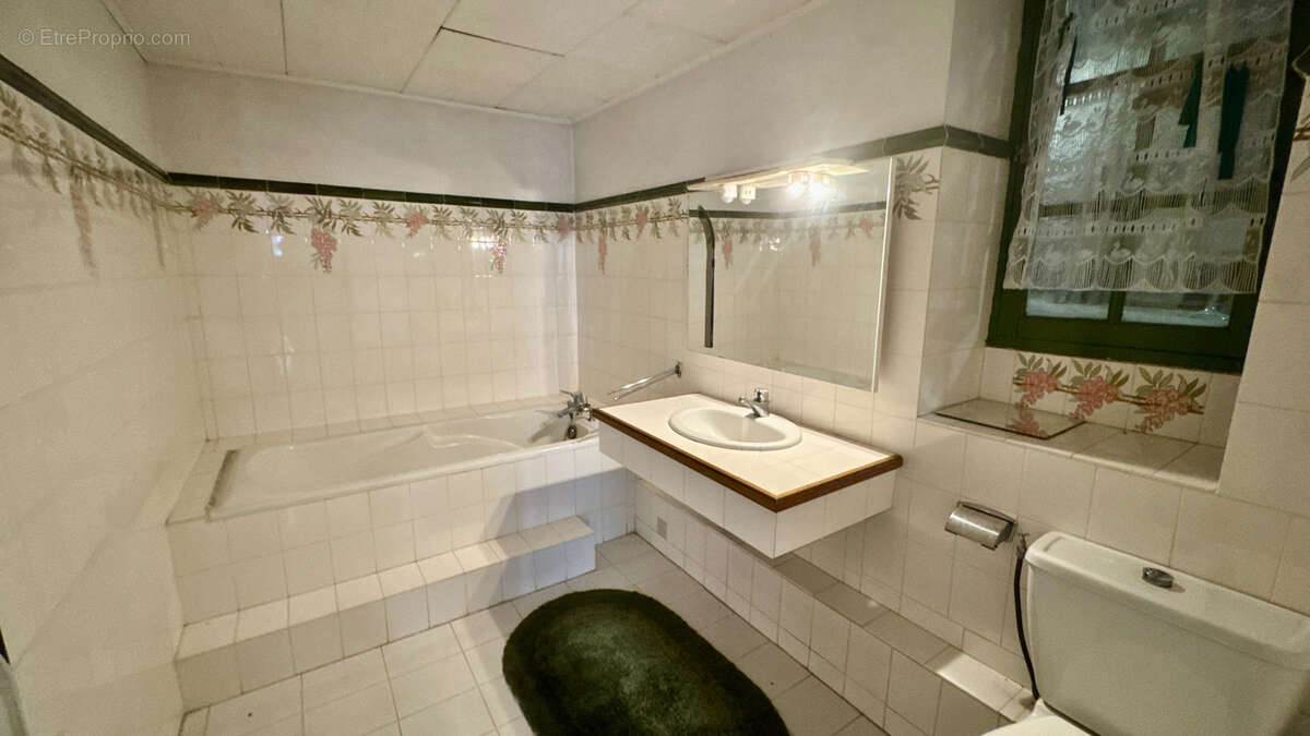 Maison à BEDARRIDES