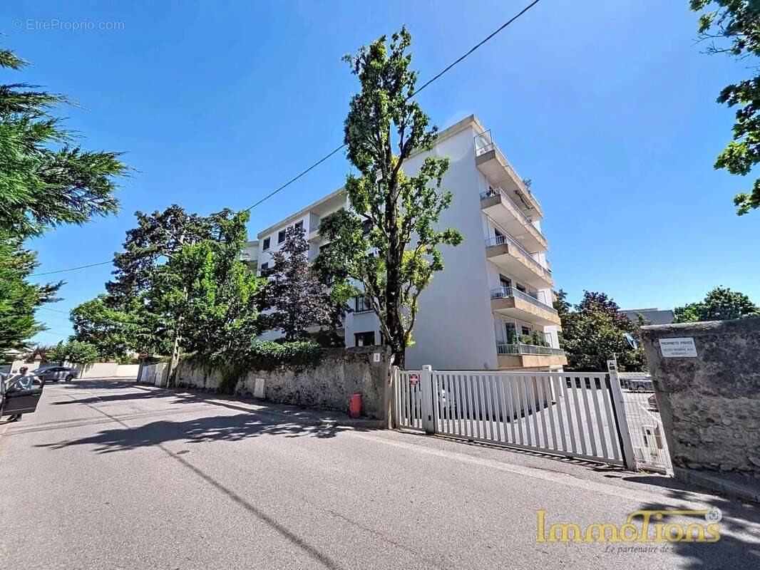 Appartement à ROMANS-SUR-ISERE