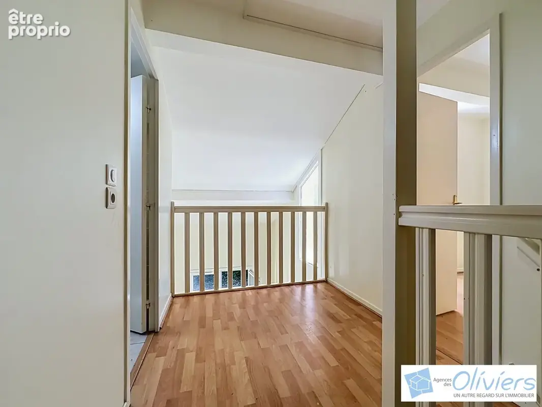 Maison 4 pièces 90 m² à vendre à Voisins-Le-Bretonneux (78960) - photo 6