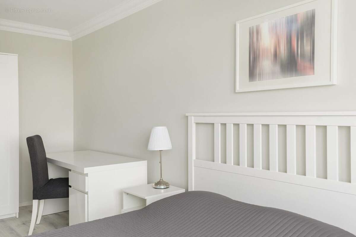 Appartement à LE PLESSIS-ROBINSON