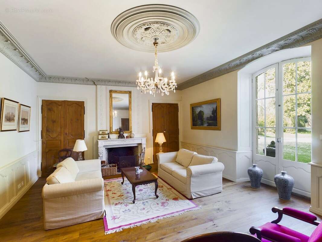 Maison à CASTILLONNES