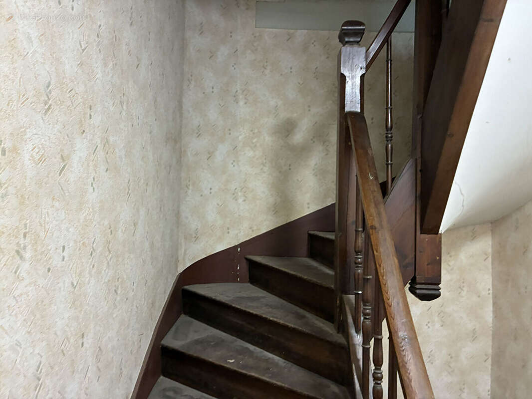 Appartement à MARENNES