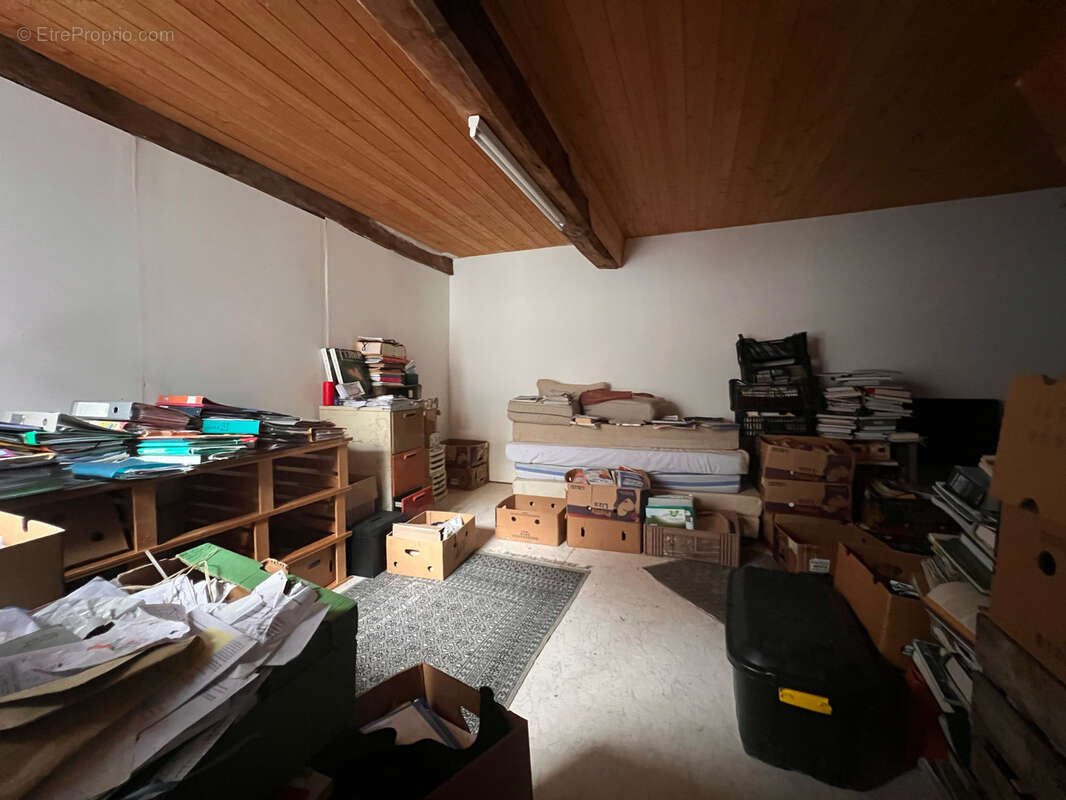 Maison à CORMEILLES