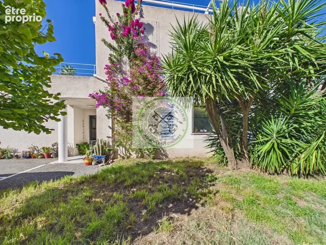 Maison T5  proche de la Mer dans une domaine privé d'exception . - photo 16