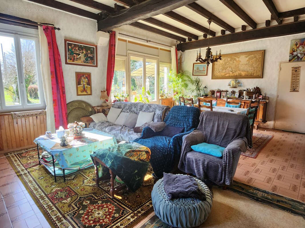 Maison à BEAUPOUYET