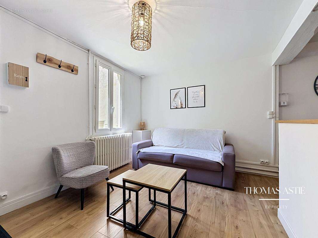 Maison 54 m² à Saumur  - photo 3