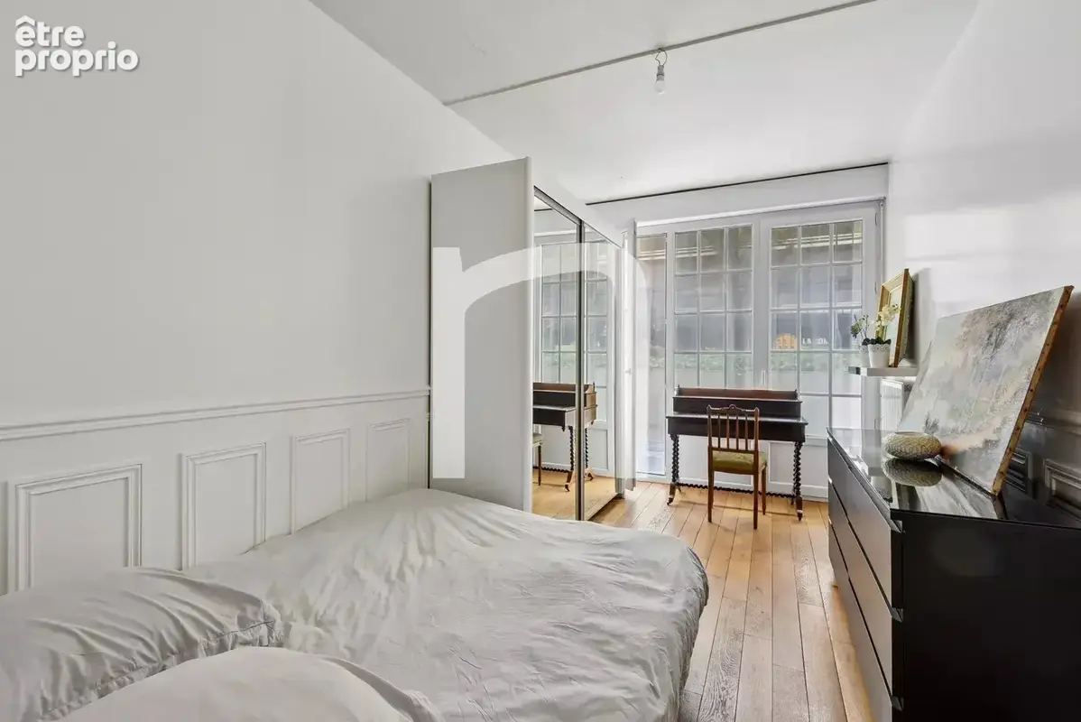 200m2 Boulogne nord 5 ch. / 1 bureau + 100 m2 sous-sol + Box+ balcon - photo 7