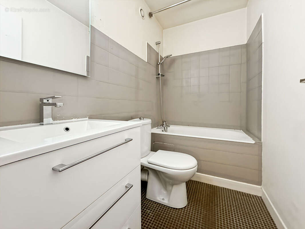 Appartement à ROSNY-SOUS-BOIS