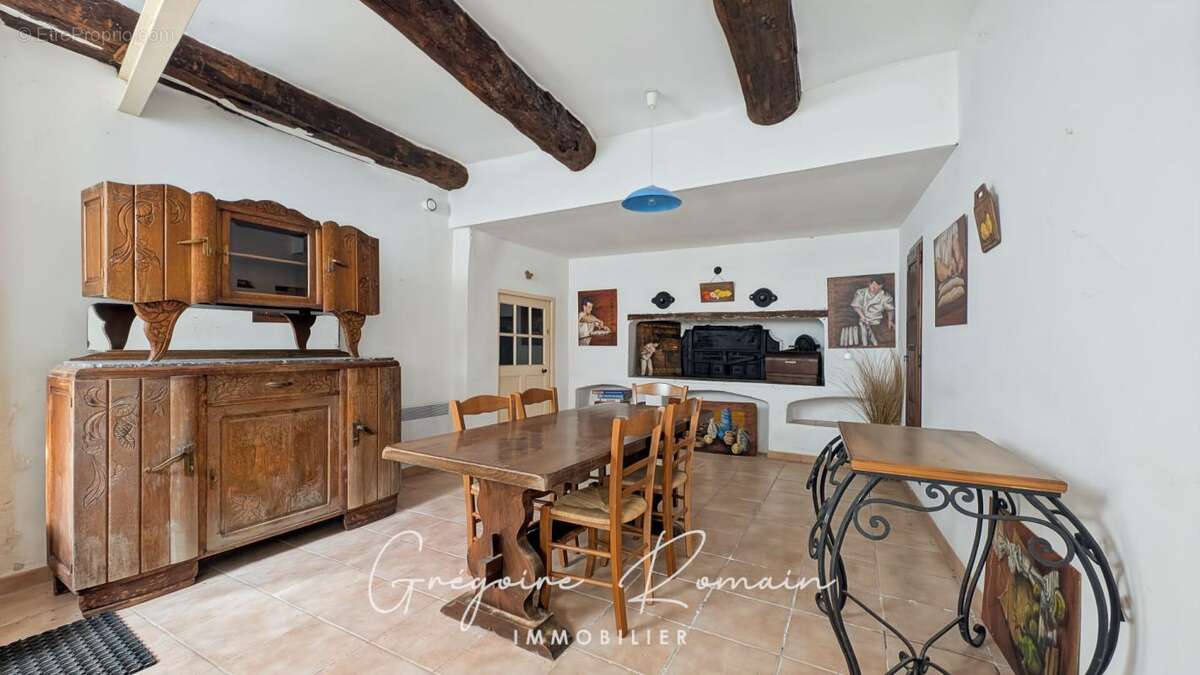 Maison à BANON