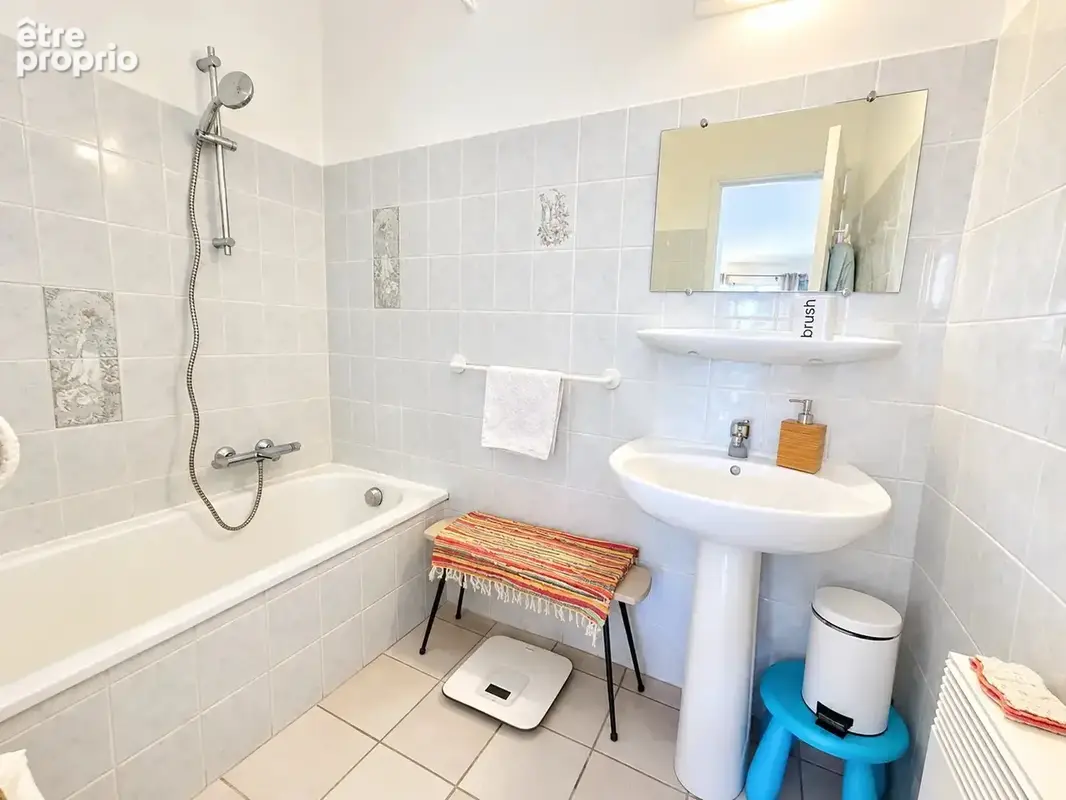 Apt 2 pièces 31m² avec loggia, terrasse , jardins et parking - photo 9