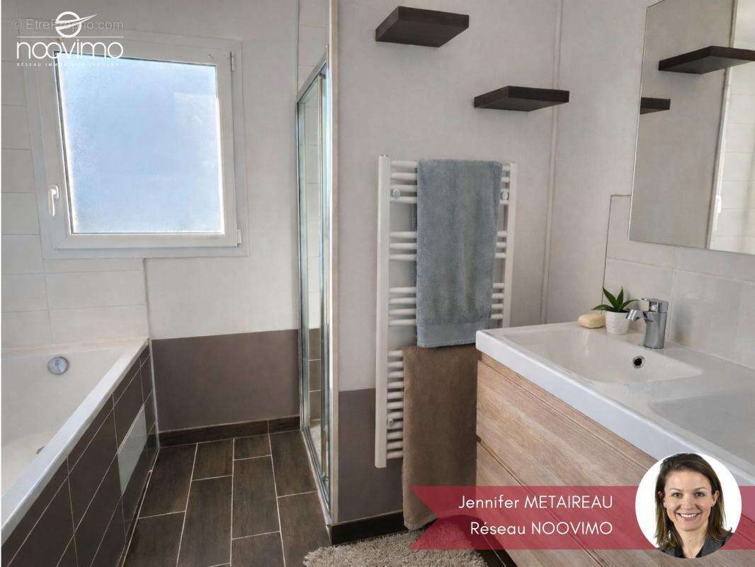 Maison à LA HAIE-FOUASSIERE