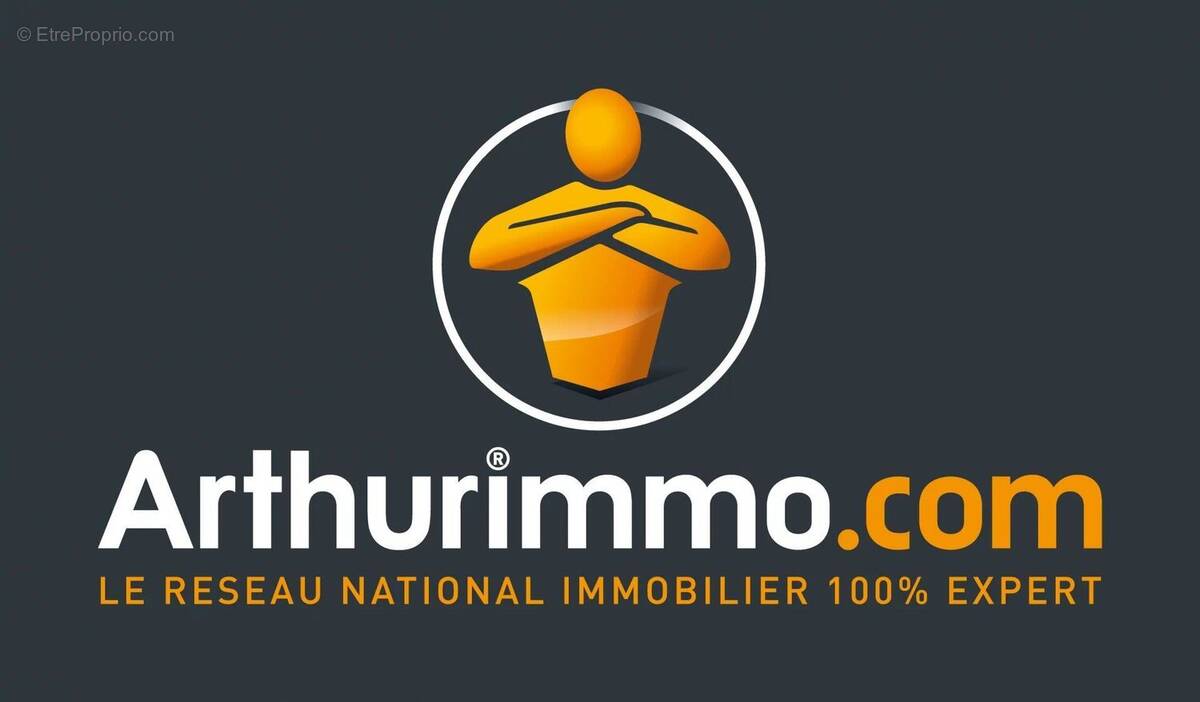 Maison à POURRIERES