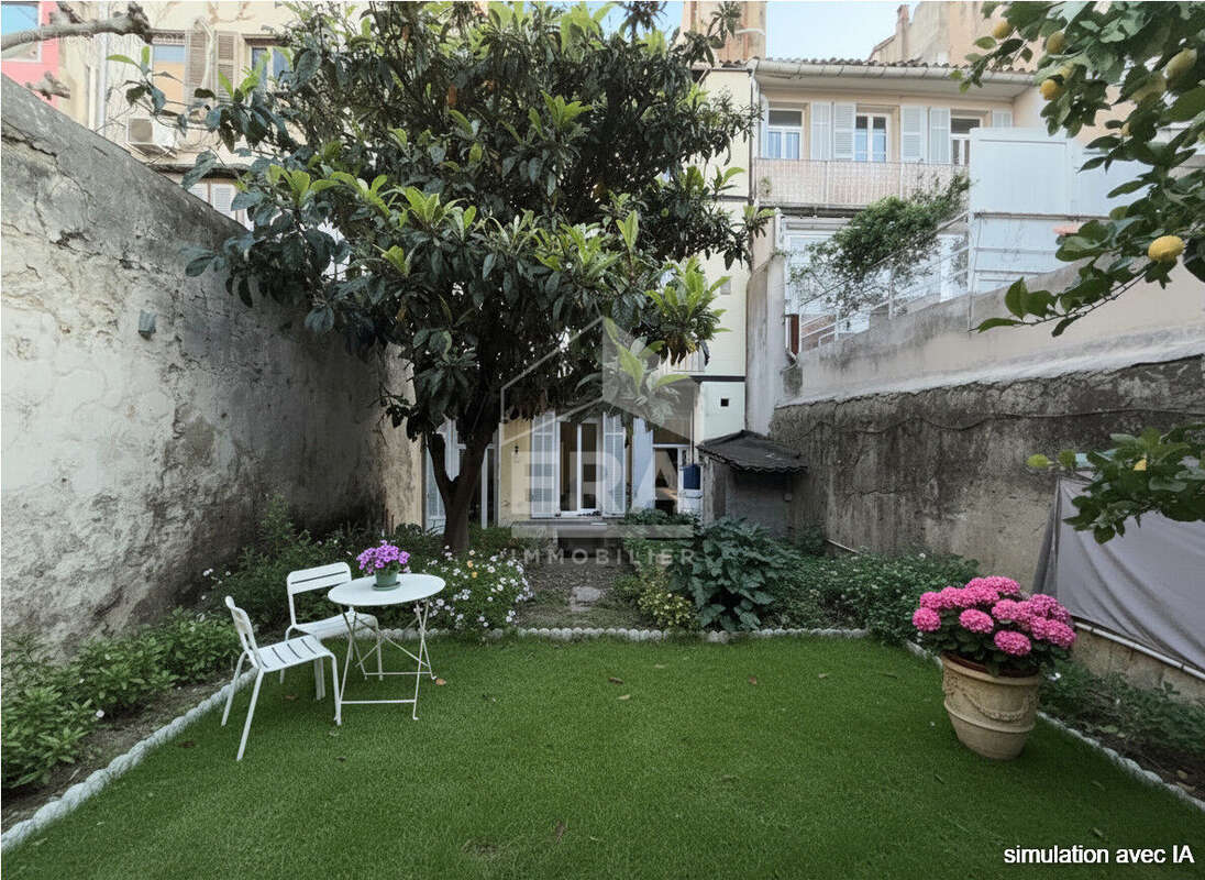 Appartement à MARSEILLE-5E