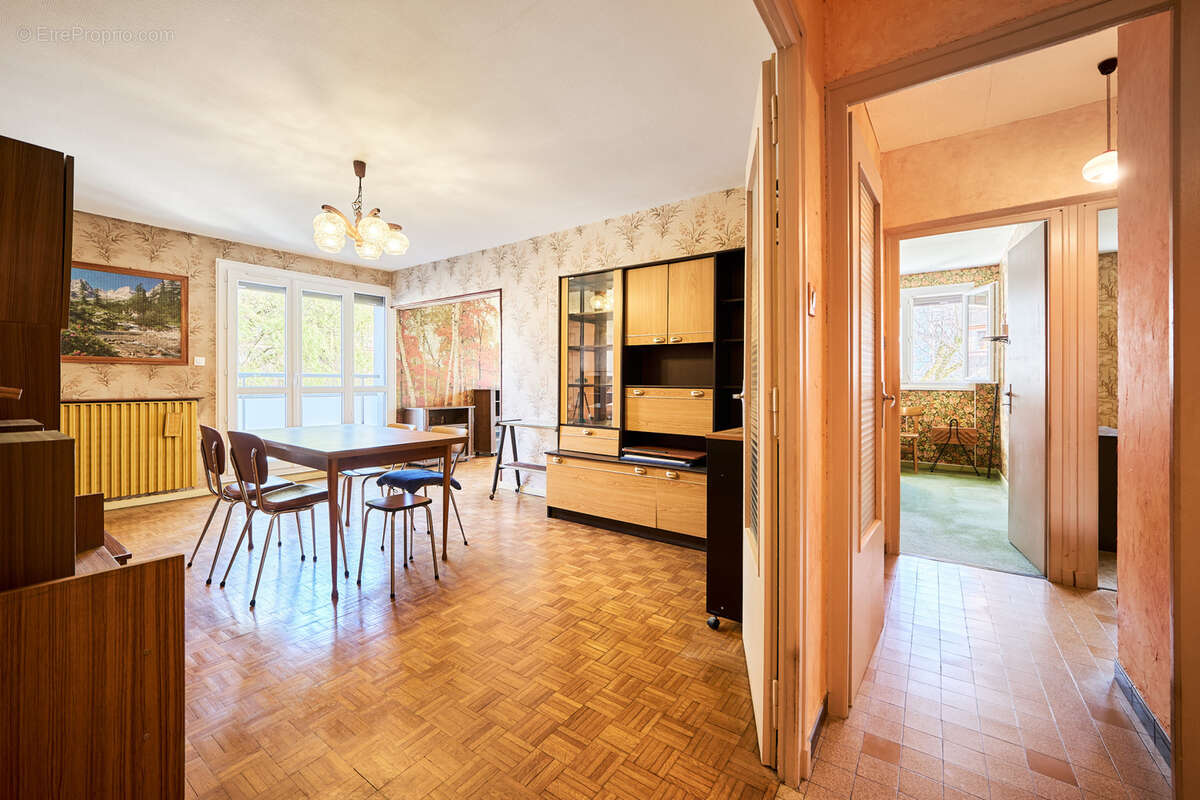 Appartement à ANNECY-LE-VIEUX