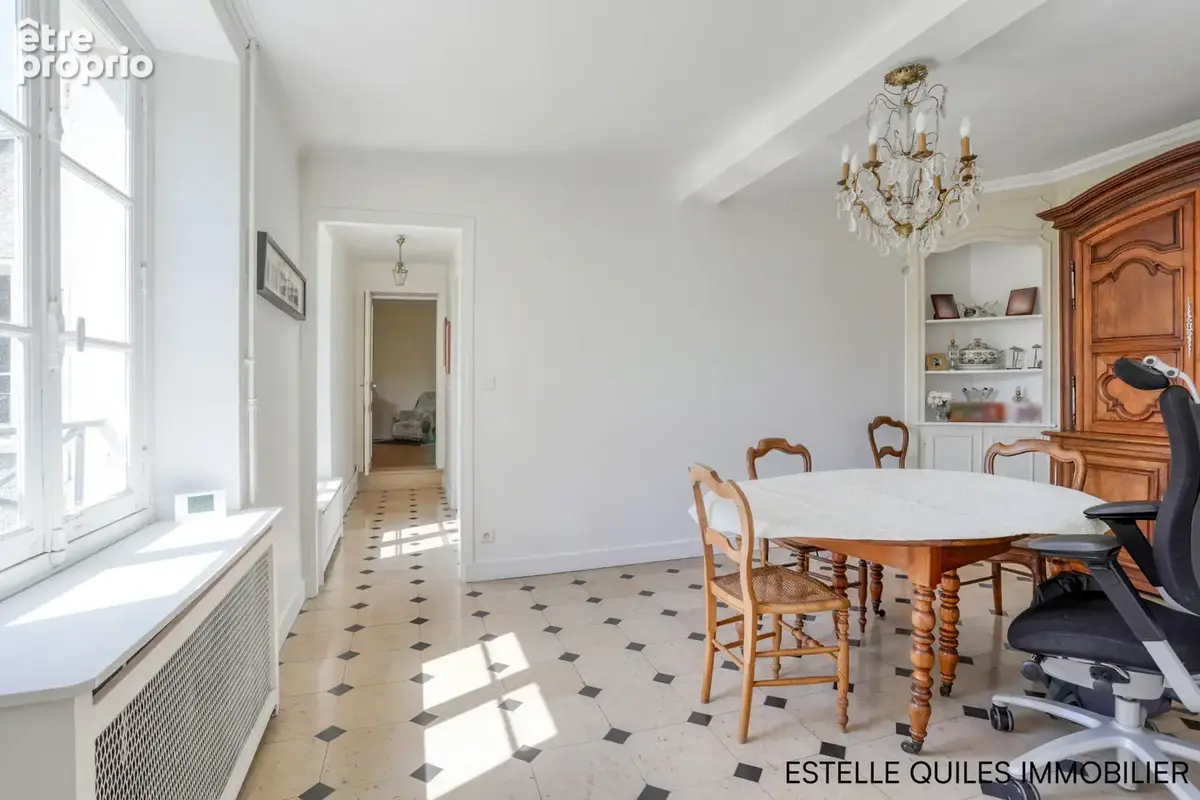 Maison VERSAILLES MONTREUIL 195 m2   4 chambres, 1 bureau   Jardin avec vue clocher   Calme absolu - photo 7