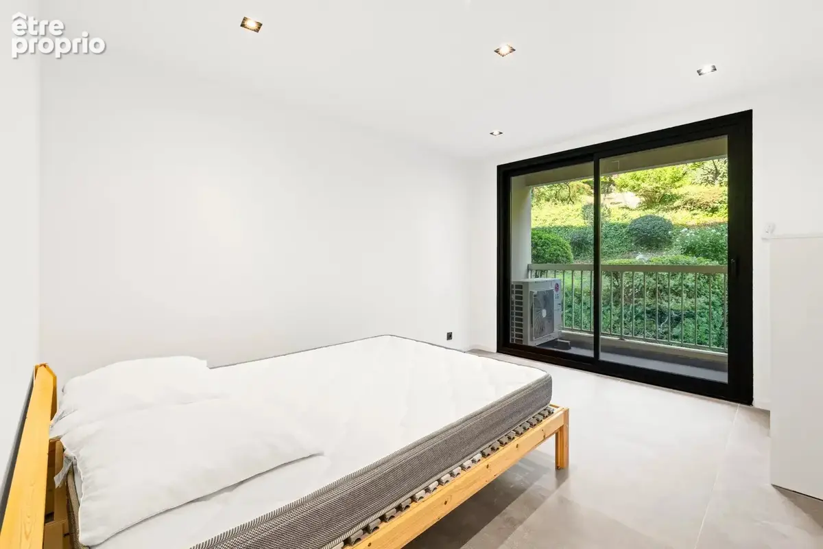 3 pièces avec vue mer, deux terrasses, garage, cave et piscine – Nice Pessicart - photo 11