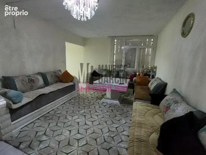 Photo Appartement à Orange au prix de 77 000€