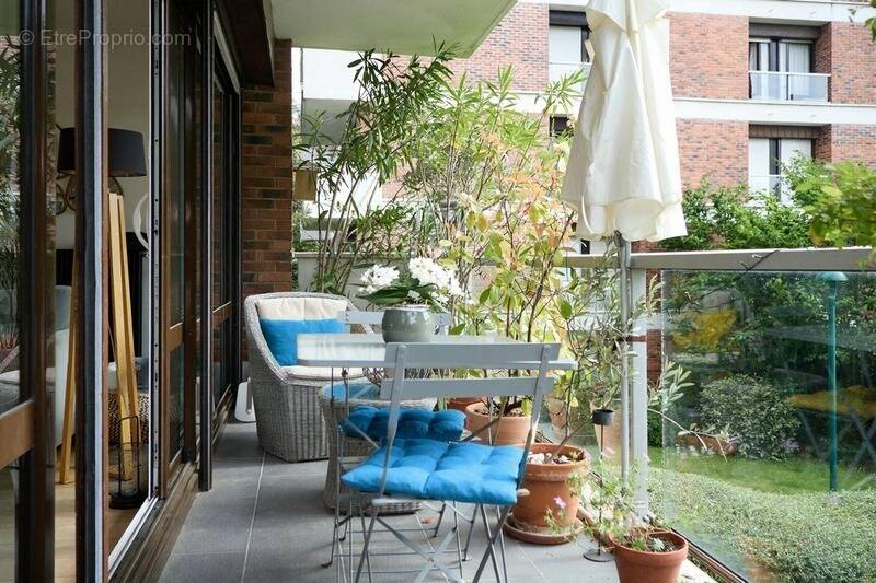 Appartement à JOUY-EN-JOSAS