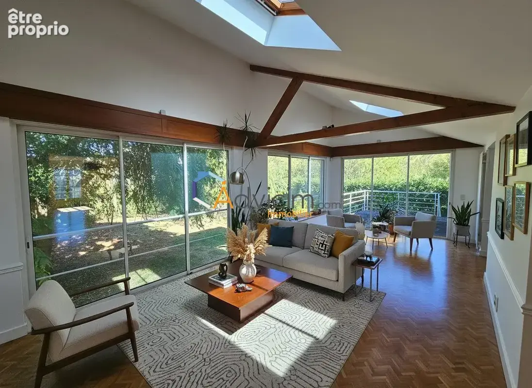 Photo Maison à Orleans au prix de 335 000€
