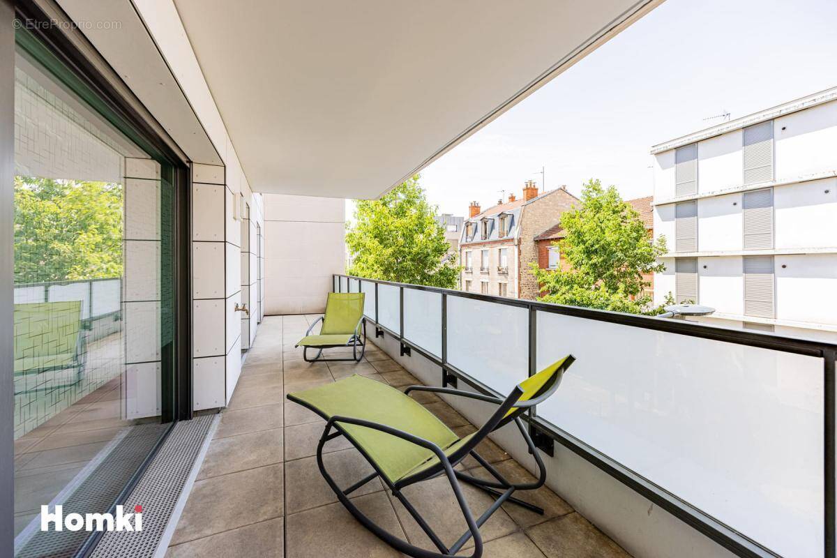 Appartement à COLOMBES