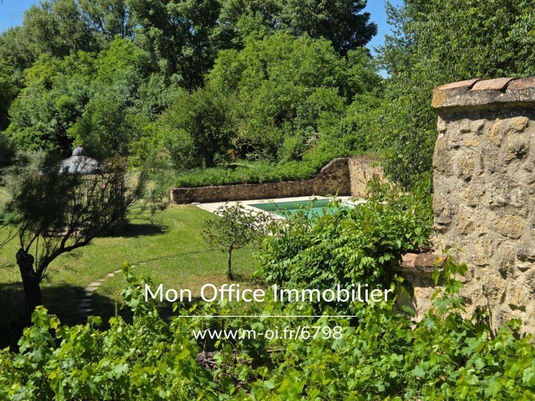 Maison à PUYVERT
