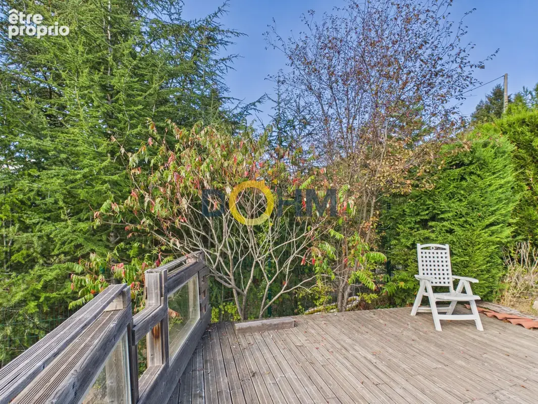 Maison familiale avec jardin, piscine et garages à Saint-Ferréol-d’Auroure - photo 19