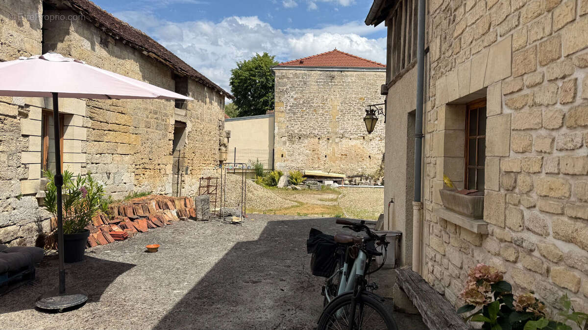Maison à GOUVIEUX