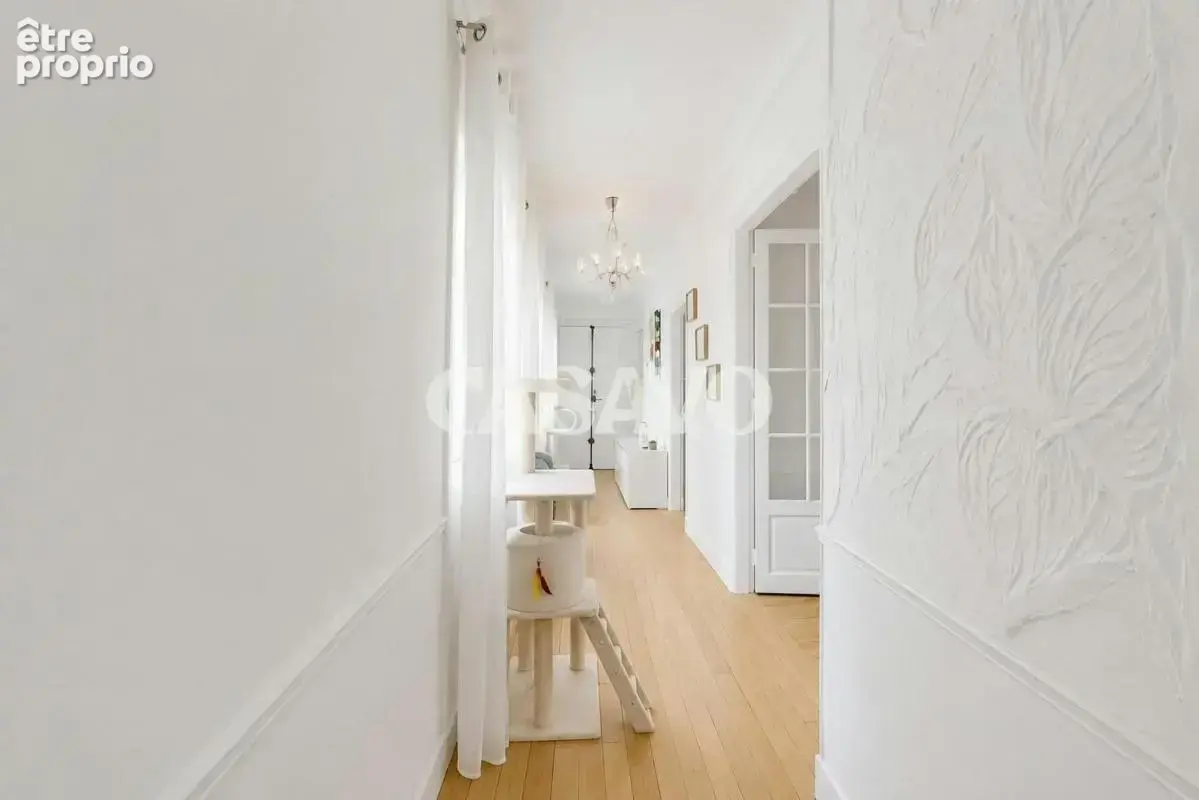 Vente Appartement 4 pièces de 90m² - 75020 Paris - photo 6