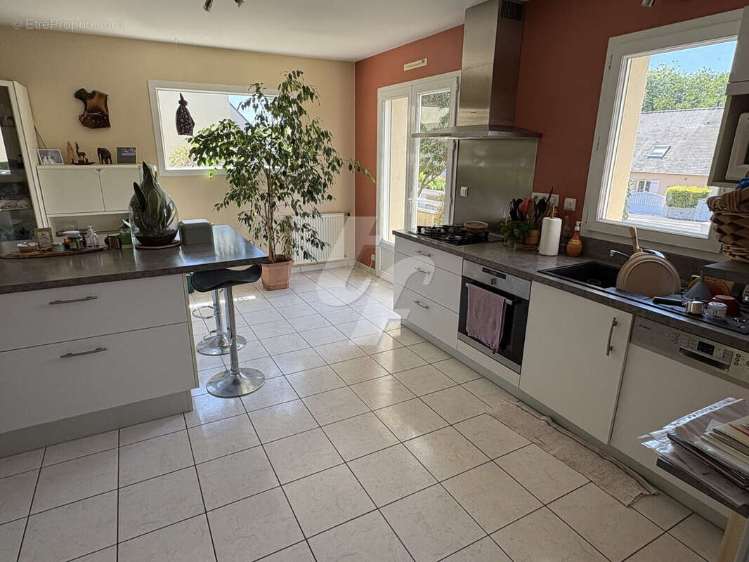 Maison 134 m² à Grandchamps-Des-Fontaines  - photo 4