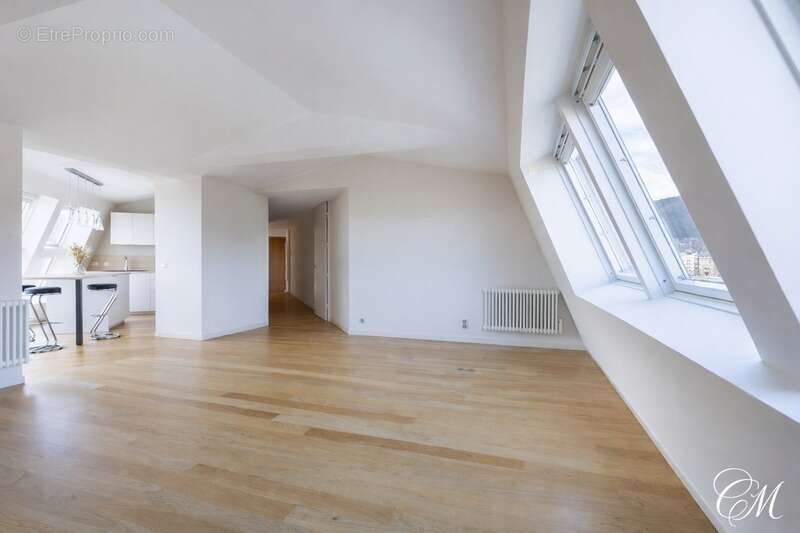 Appartement à CHAMALIERES