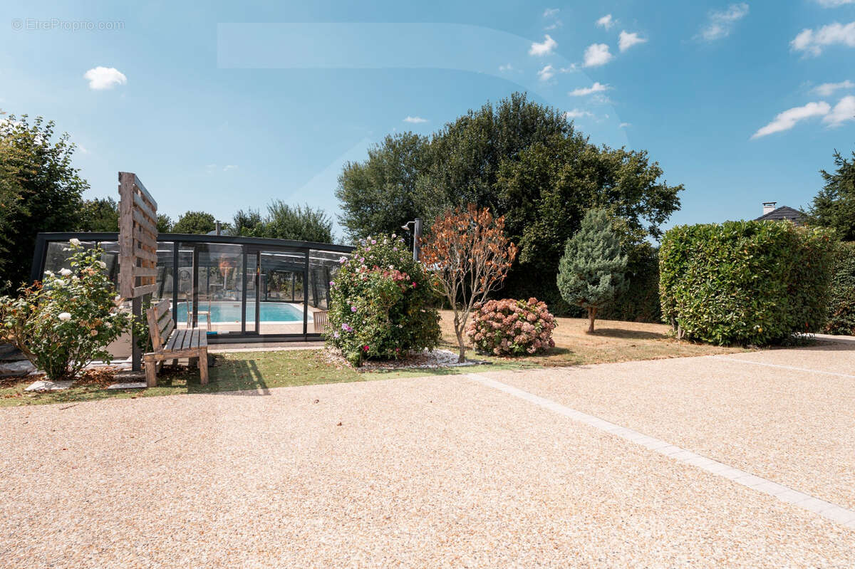 Maison individuelle - vie de plain-pied - 234m2 - piscine - rogerville - photo 8