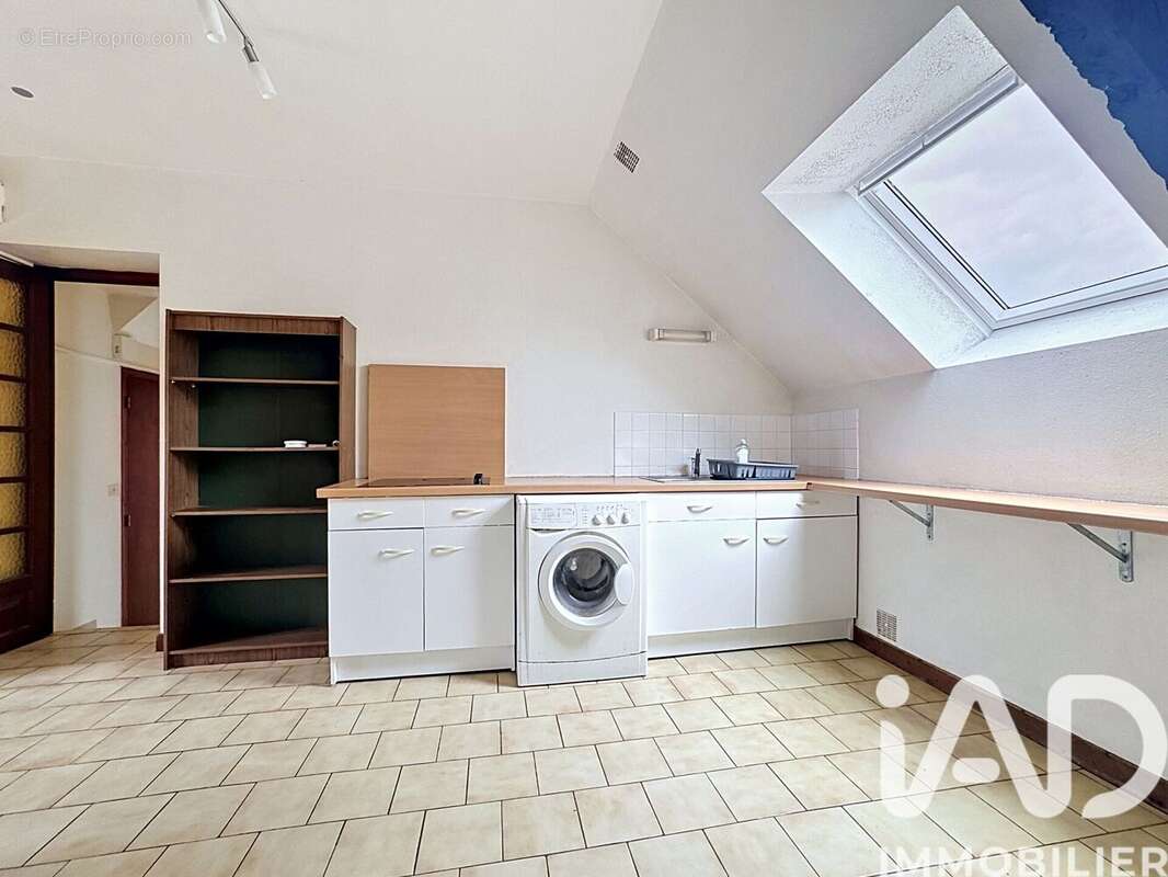 Appartement 35 m² à Loudeac  - photo 8