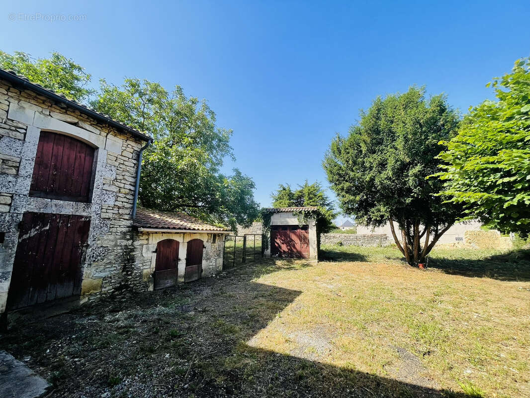 Maison à CISSE