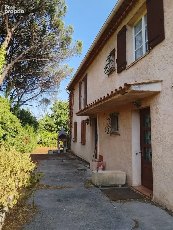 Villa de  322 m2 avec terrain de 1500 m2-  83580 Gassin - photo 6