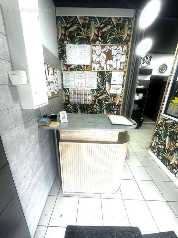 Photo 2 - Commerce à PONT-SAINT-PIERRE