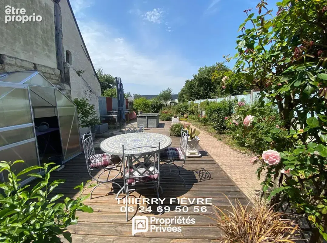 A vendre - coeur de village chouzé sur loire maison 6 pièces 130 m2  terrasse  jardin cave - photo 2