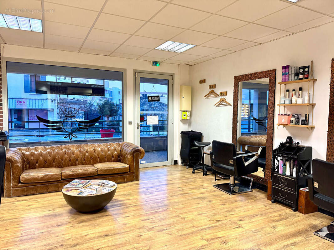 Commerce à LES ANGLES