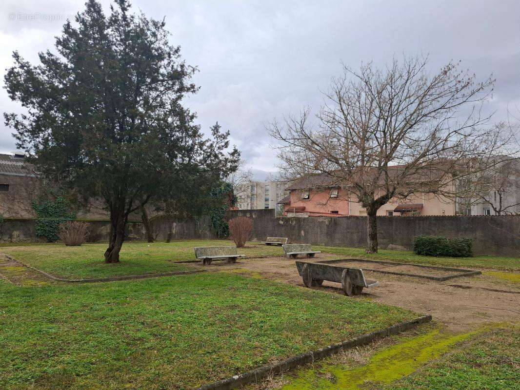 Appartement à VENISSIEUX
