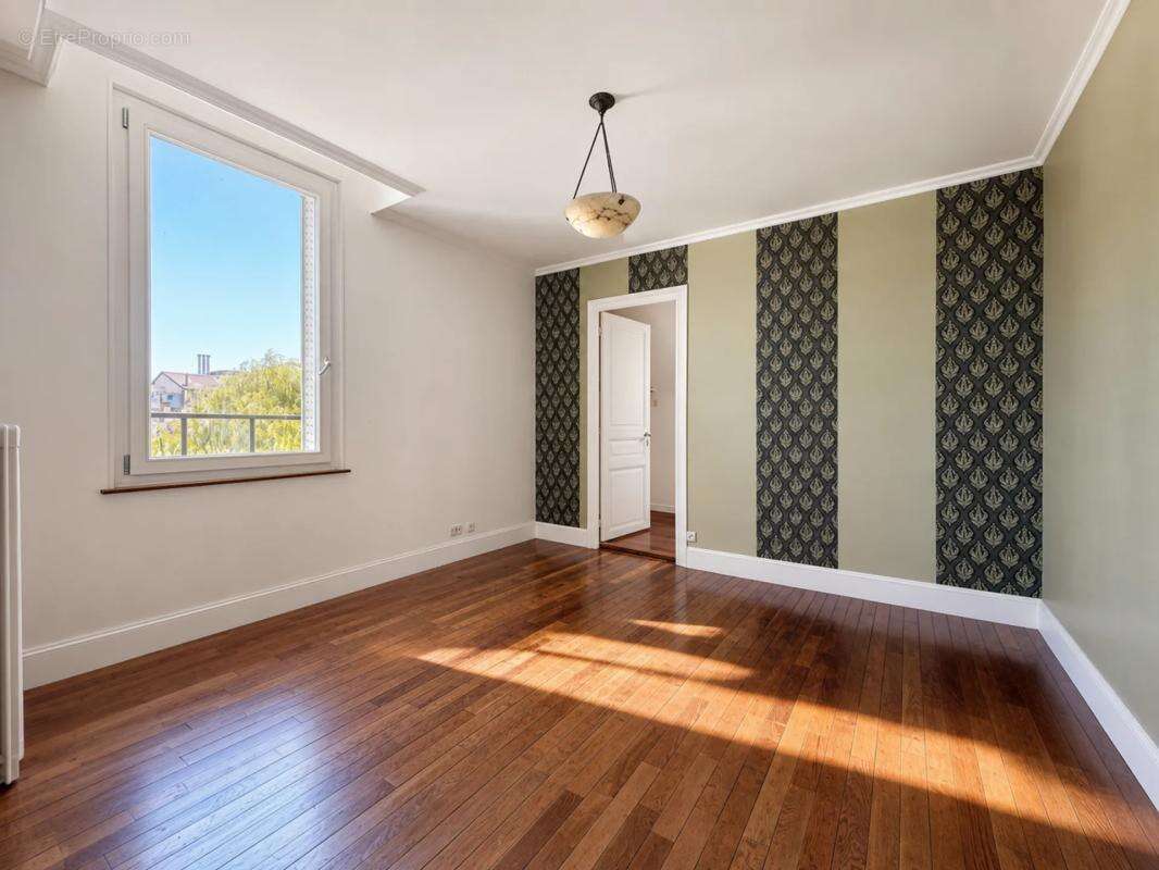 Maison de 5 pièces de 147 m² à Gien - photo 12