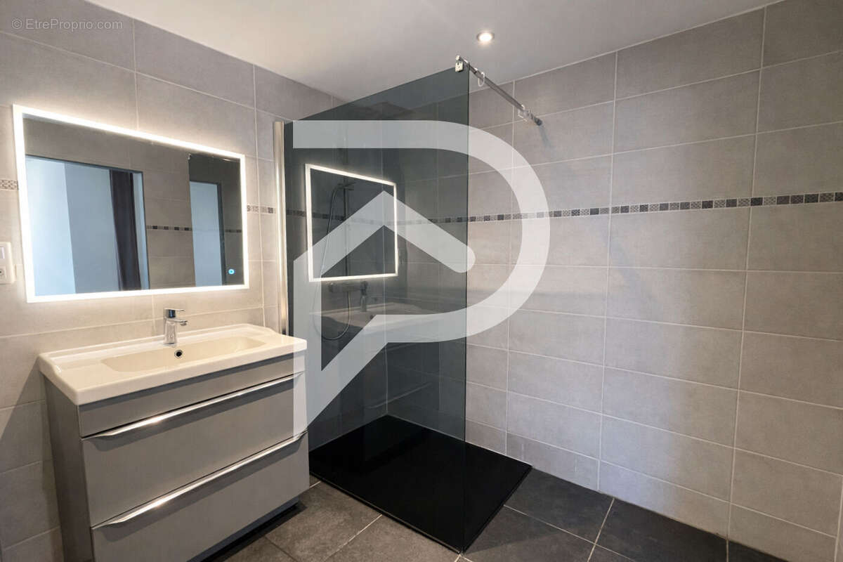 Appartement à LATOUR-BAS-ELNE