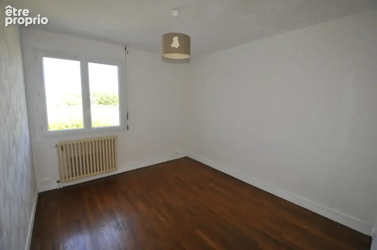 Maison au coeur de Feytiat centre en pierre - photo 19