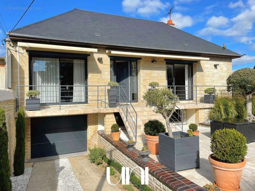 Maison à OUISTREHAM