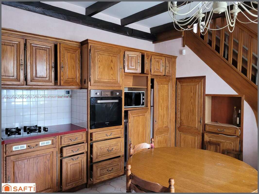 Maison 142 m² à Lisle-En-Rigault  - photo 4