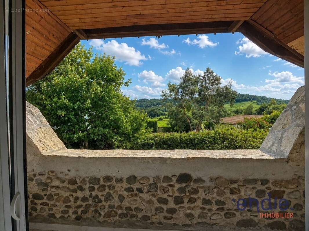 Maison à MONEIN