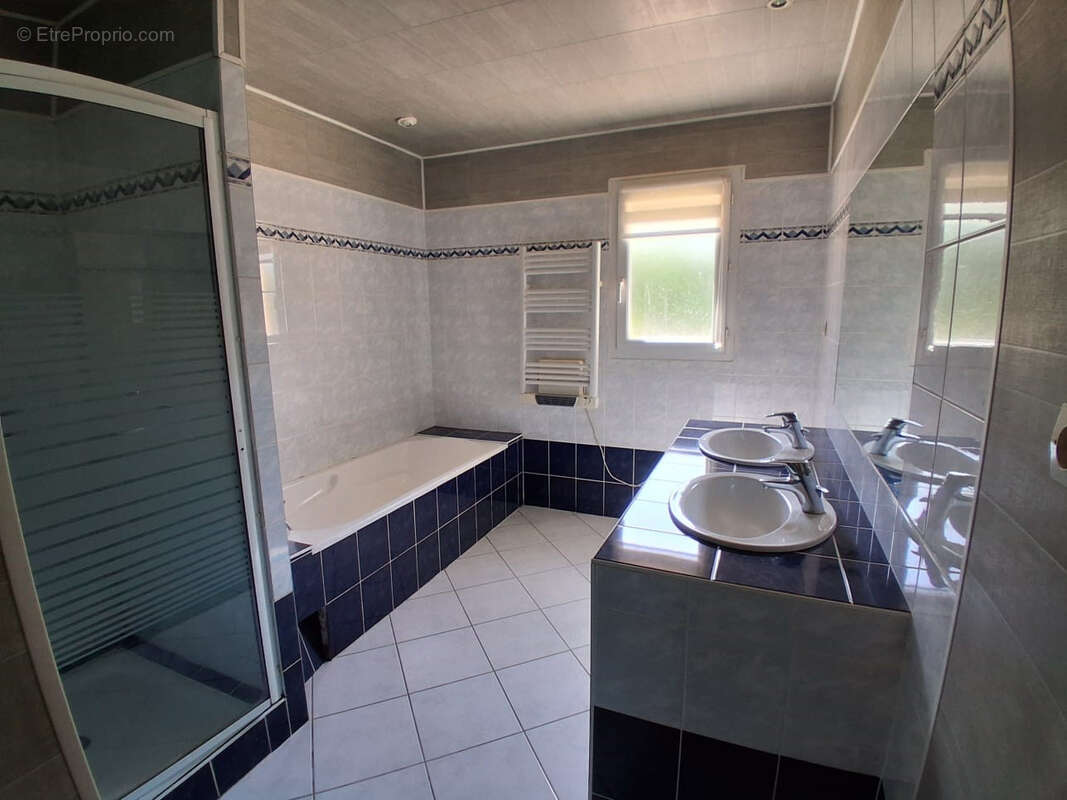 Maison Bessines 7 pièce(s) 180 m2 - photo 6